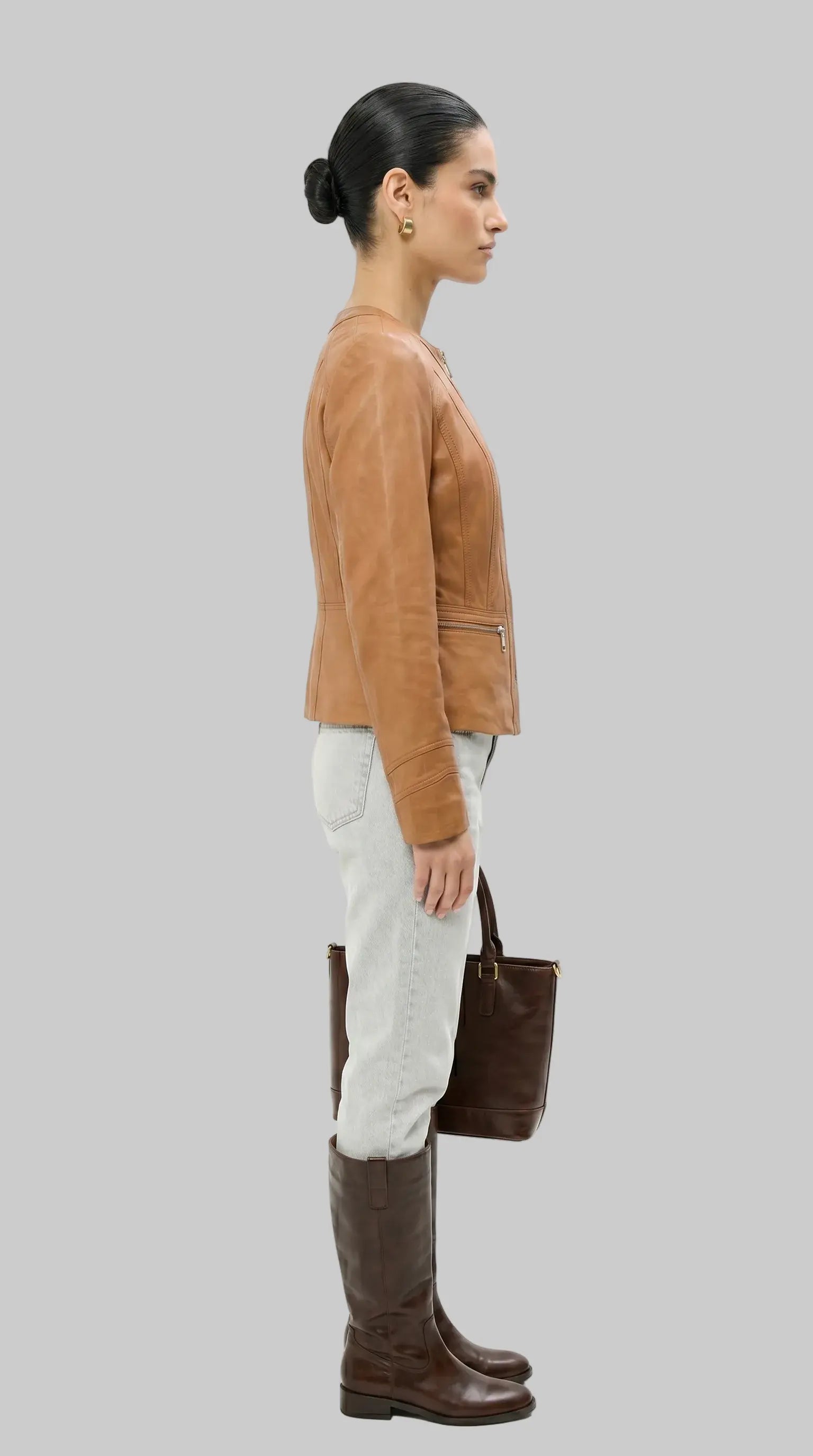 Tan Collarless Leather leathertex